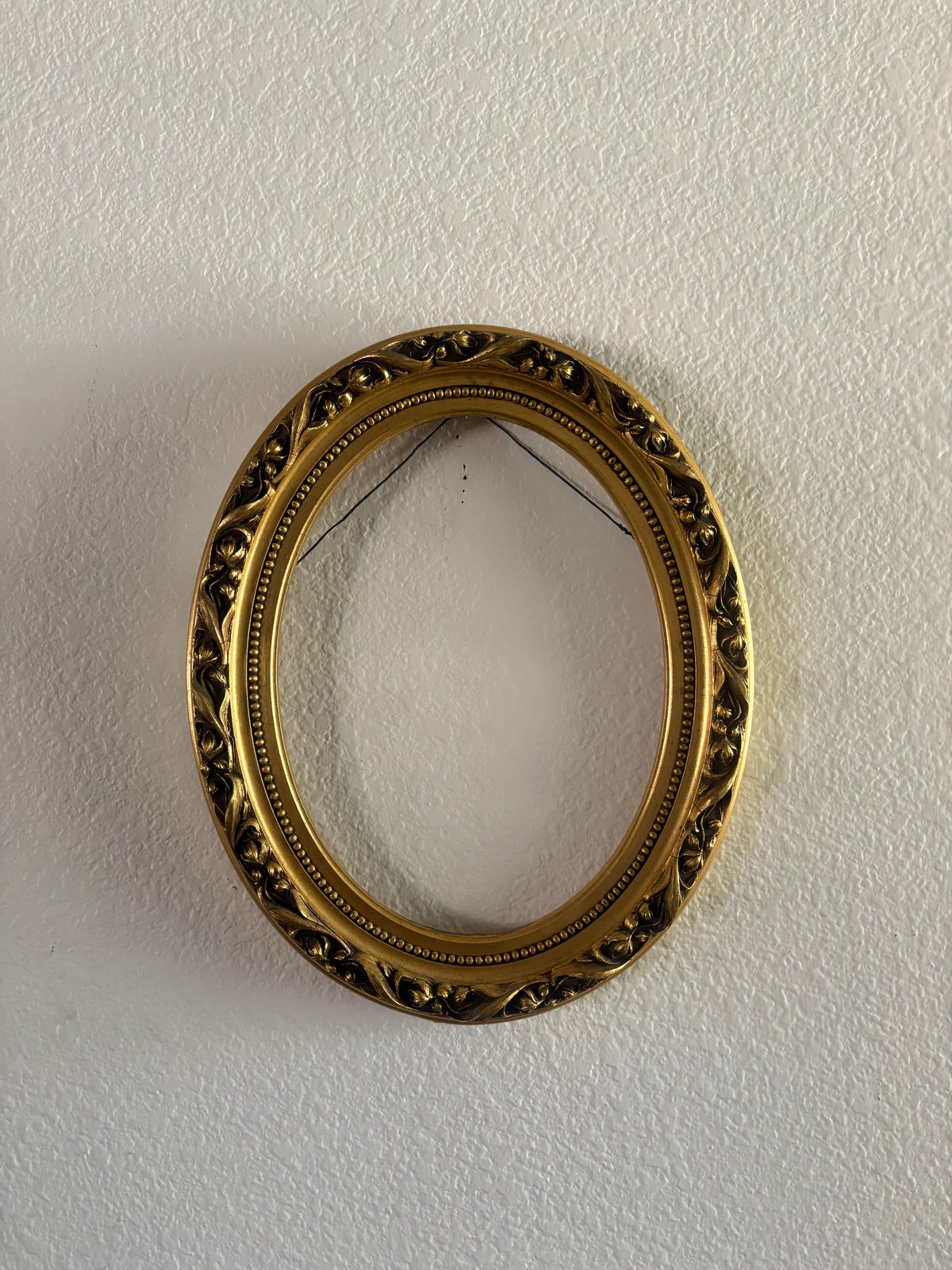 Oval Wood Frame