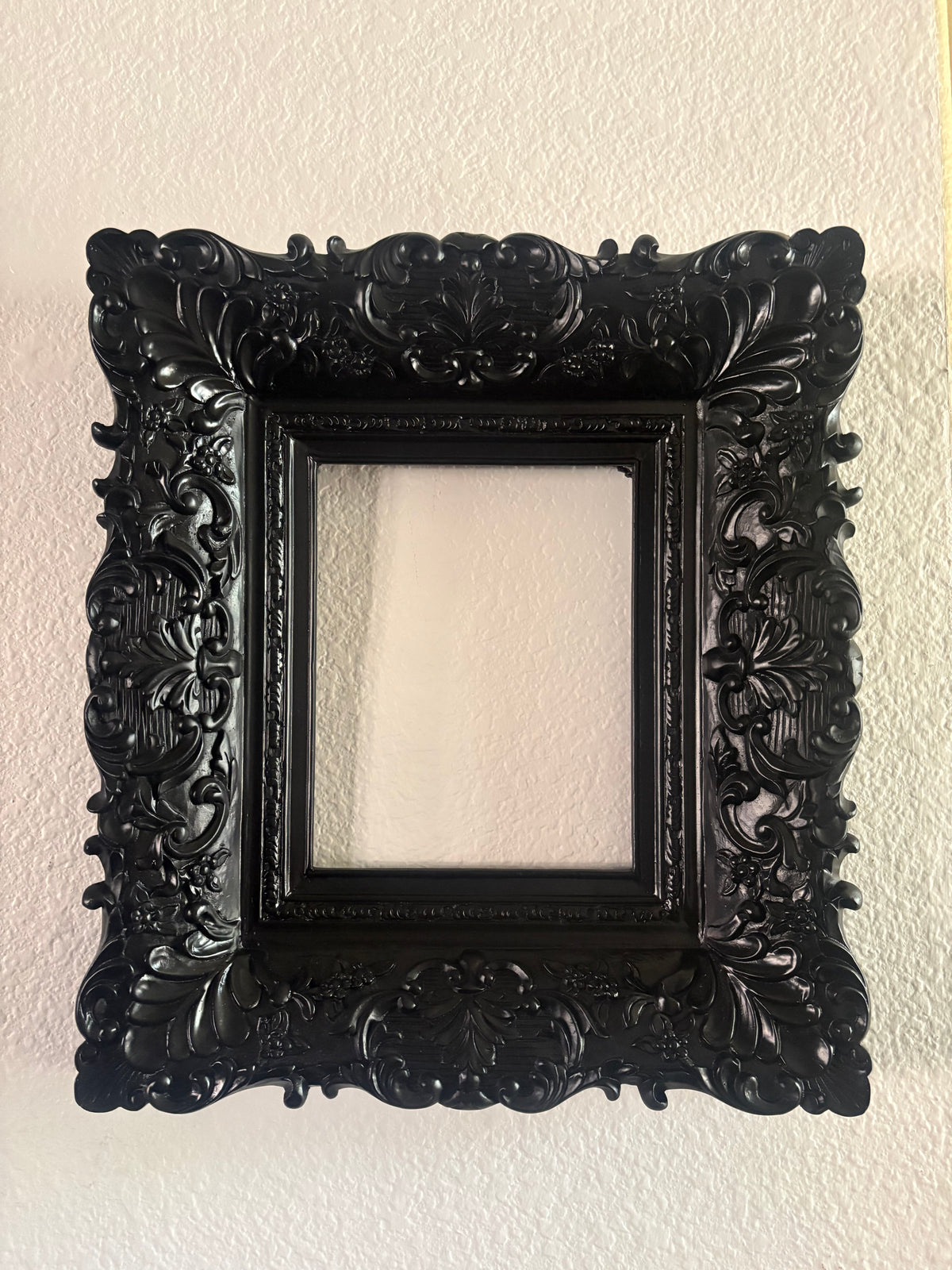 Black Chunky Frame
