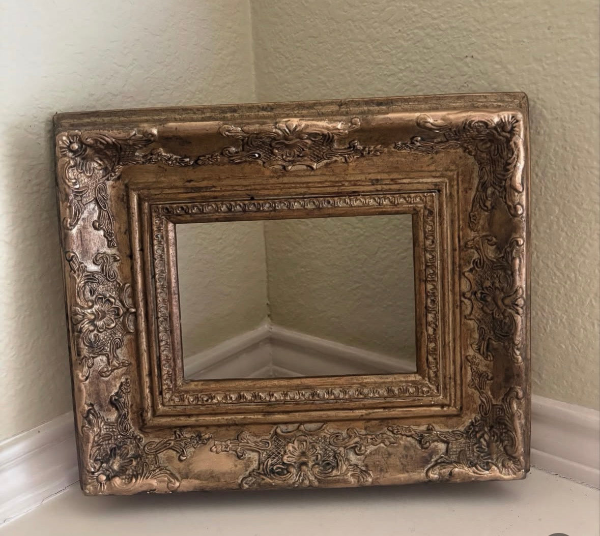 Vintage Baroque Ornate Frame