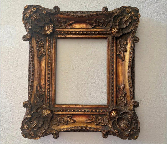 Heavy Gold-Finish Vintage Frame