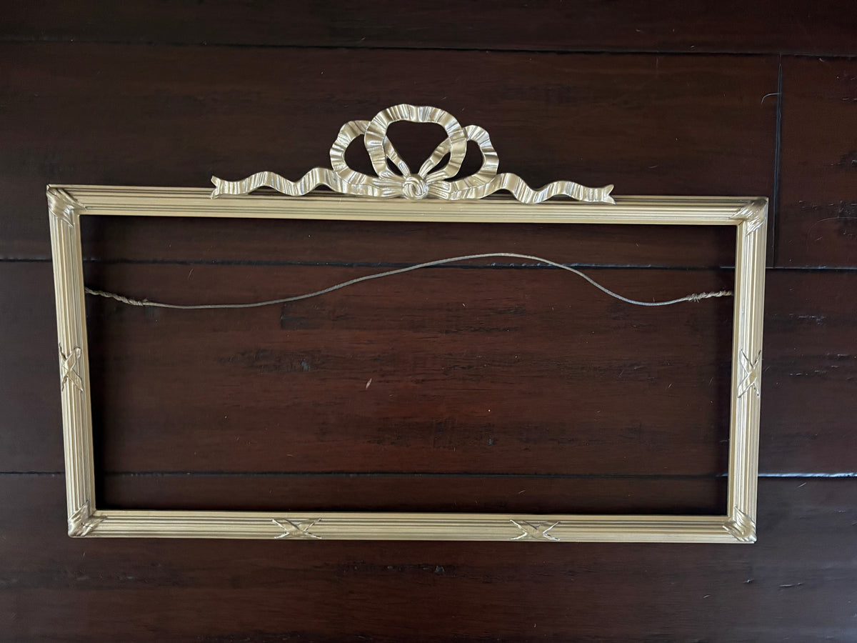 Vintage Bow Wood Frame