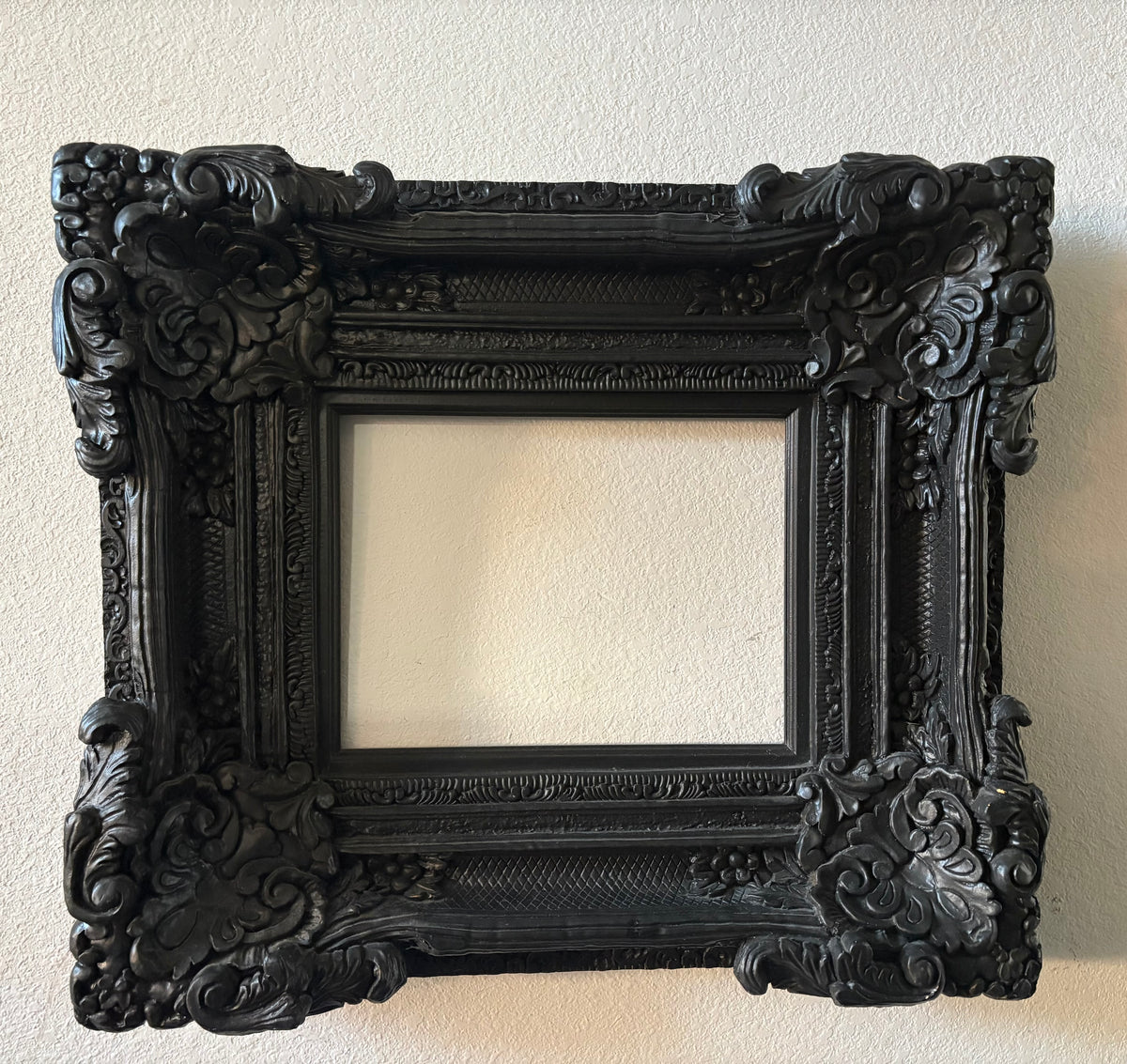 Large Vintage Ornate Chunky Frame