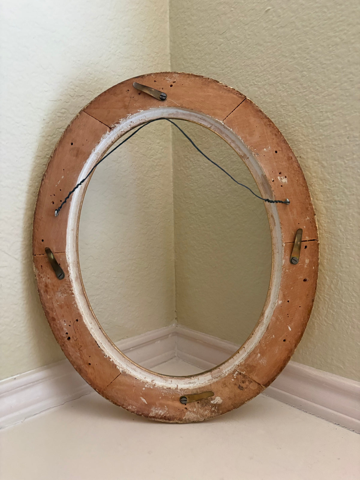 Oval Wood Frame