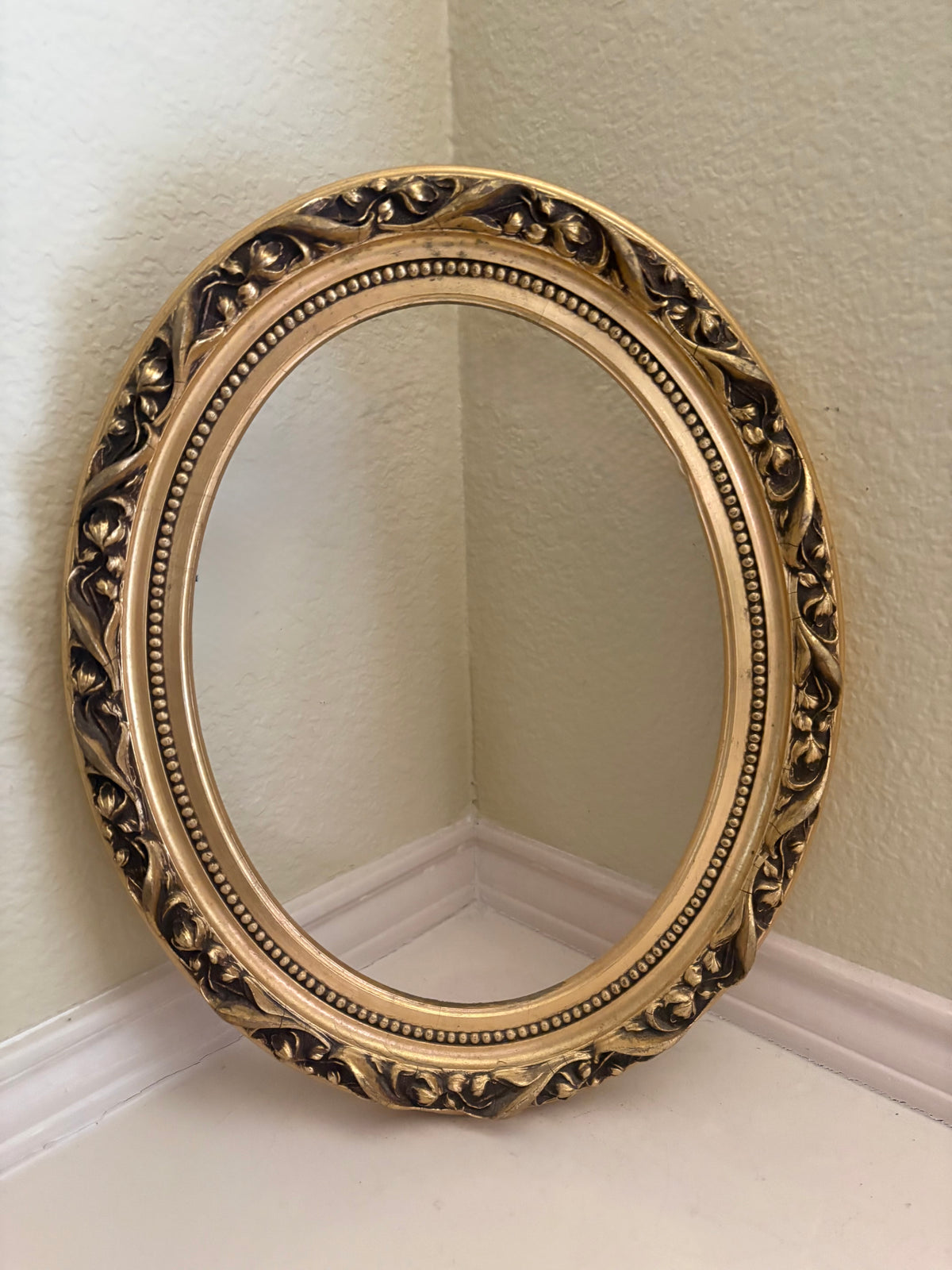 Oval Wood Frame